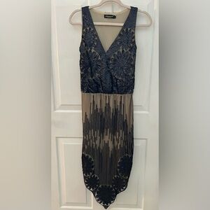 Sequined flapper style dress from Babeyond size S. Pretty dress, some flaws
